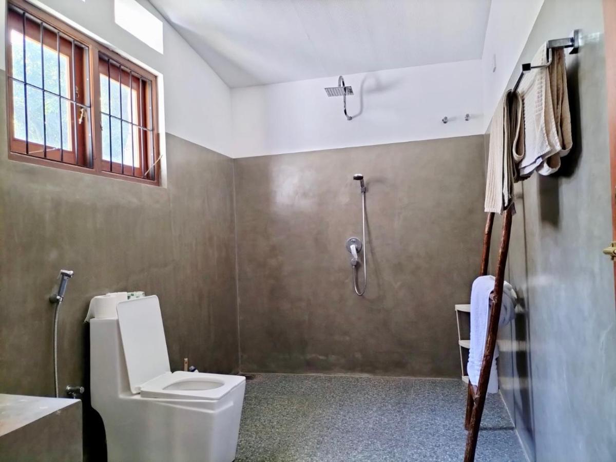 The Rook House In Hiriketiya *